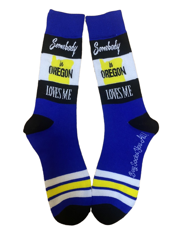 Somebody in Oregon Loves Me Men's Socks