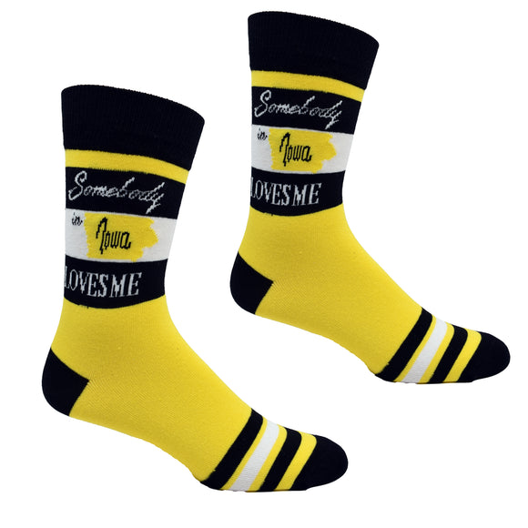 Somebody in Iowa Loves Me Men's Socks