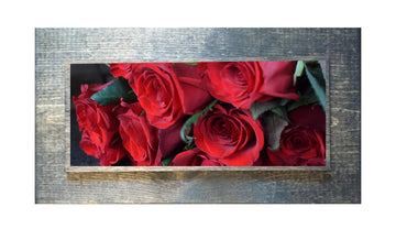 Derby Winner Roses Wooden Art
